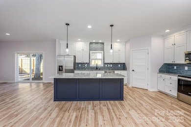 7039 Executive Cir, Denver, NC 28037 - photo 2