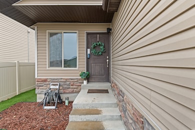 1653 E Downwater St, Eagle Mountain, UT 84005 - photo 7