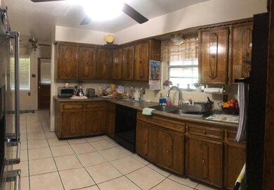 4226 Orange Grove Dr, Houston, TX 77039 - photo 7