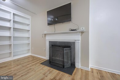 953 E Maple St, Palmyra, PA 17078 - photo 6