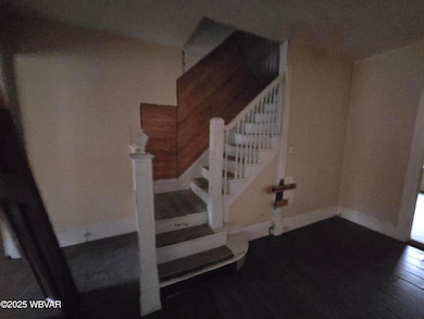 112 5th St, Renovo, PA 17764 - photo 5