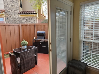 4269 Madera Rd unit 2, Irving, TX 75038 - photo 3