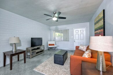 8134507_TheIrving007