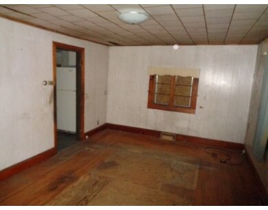 129 Cardinal St, Indian Orchard, MA 01151 - photo 5