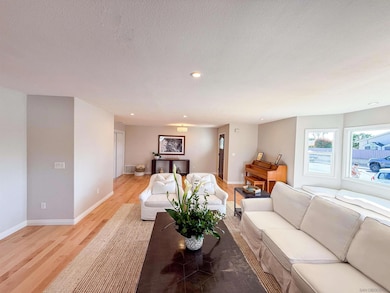 5257 Cole St, San Diego, CA 92117 - photo 7