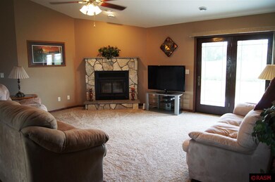 546 Valley View Dr, Courtland, MN 56021 - photo 6