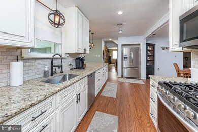 76 Swedesboro Rd, Gibbstown, NJ 08027 - photo 3