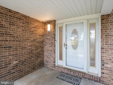 10216 Fountain School Rd, Union Bridge, MD 21791 - photo 2