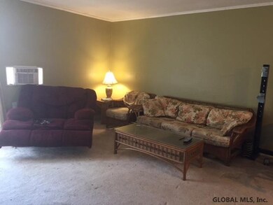 28 Garfield Ave, Saratoga Springs, NY 12866 - photo 4