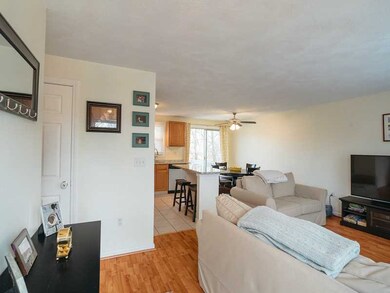 28 Samuel Ct, Cranston, RI 02920 - photo 2