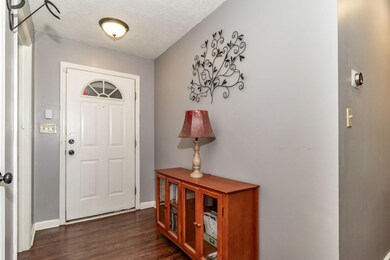 5-web-or-mls-3851 CREST DR (c)-2363