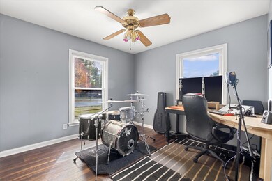 16-10001Merioneth048