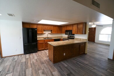 Kitchen with Granite