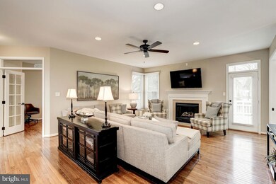 46873 Backwater Dr, Sterling, VA 20164 - photo 7