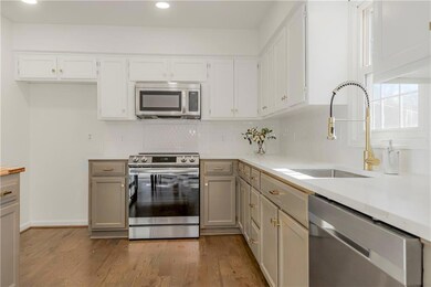 14119 W 93rd Terrace, Lenexa, KS 66215 - photo 7