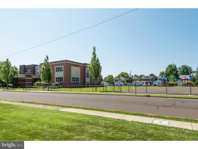 225 Salford Ave, Lansdale, PA 19446 - photo 4