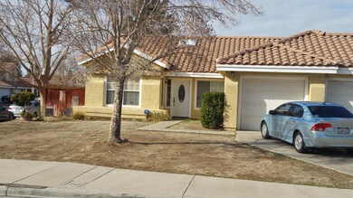 5353 Lakewood Ct, Palmdale, CA 93552 - photo 4
