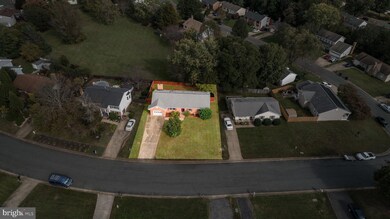 805 Shamrock Dr, Fredericksburg, VA 22407 - photo 6