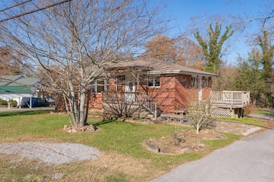 09 - 2804 Taft Hwy - Exterior