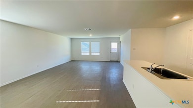 1122 Campbellton Dr, Temple, TX 76504 - photo 4