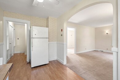 2 Hutton St, Danvers, MA 01923 - photo 4