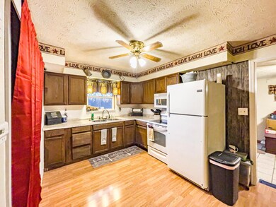 237 Hale Dr, West Union, OH 45693 - photo 6