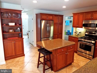 611 Rose Petal Ln, Mount Joy, PA 17552 - photo 7