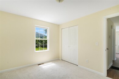 208 W View Rd, Middletown, RI 02842 - photo 7