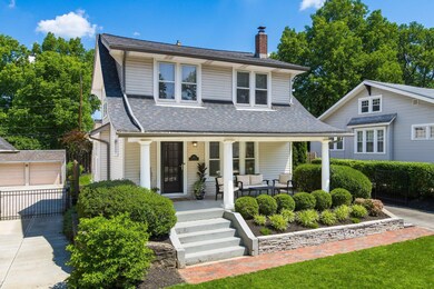 260 W Kenworth Rd, Columbus, OH 43214 - photo 2