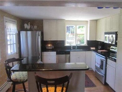 14 Dennett Rd, Marblehead, MA 01945 - photo 2