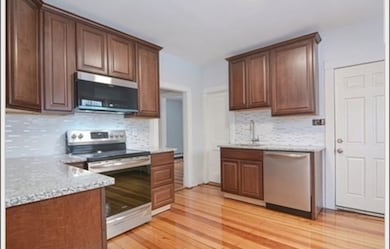 43 Washburn St unit 2, Taunton, MA 02780 - photo 2