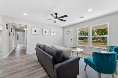 5123 Dewberry St, Houston, TX 77021 - photo 6