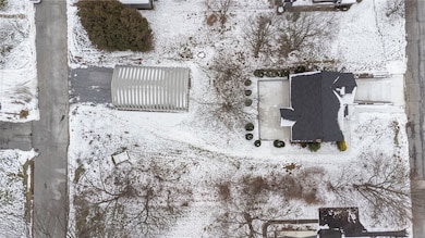 221 Hawthorne St, Johnstown, PA 15904 - photo 2