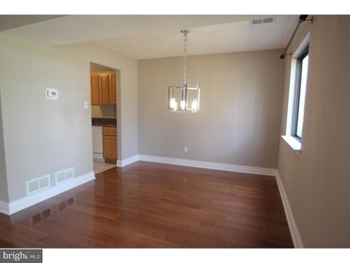 205 Curtis Ct, Chesterbrook, PA 19087 - photo 7