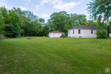 4800 Wright St, Griffith, IN 46319 - photo 3