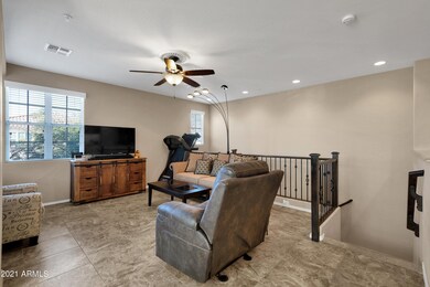 Red Oak 103 - 05Greatroom