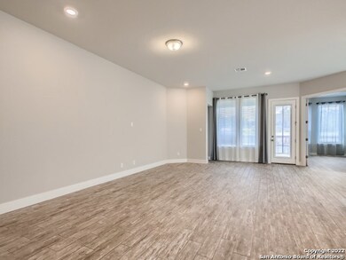 15738 La Subida Trail, Helotes, TX 78023 - photo 4