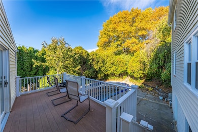 10 Buttonwood Cir, Fairport, NY 14450 - photo 7