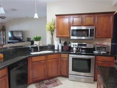 Kitchen Pic#3