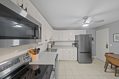 Sandlewood Pointe Condominiums unit 301C, Amesbury, MA 01913 - photo 5