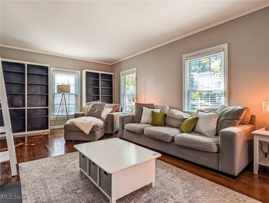 4117 Silsby Rd, Cleveland, OH 44118 - photo 6