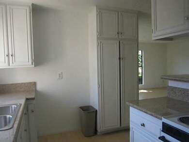 1750 Regency Way unit C, Chula Vista, CA 91911 - photo 7