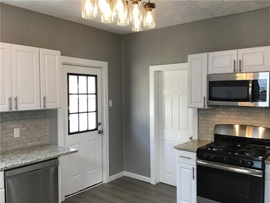 120 Lafayette St, Vandergrift, PA 15690 - photo 5