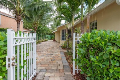 5617 Berry Blossom Way W, West Palm Beach, FL 33415 - photo 5