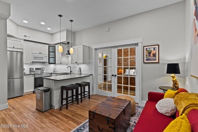 304 N Front St unit J, Wilmington, NC 28401 - photo 5