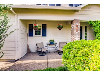 423 Hazelnut Dr, Newberg, OR 97132 - photo 5