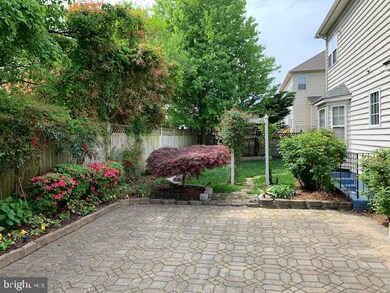 8219 Electric Ave, Vienna, VA 22182 - photo 4