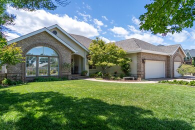 2266 Everest Dr, Redding, CA 96001 - photo 5