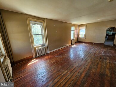 407 9th St, Upland, PA 19015 - photo 6