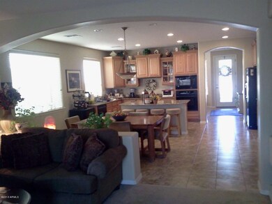 Kitchen & Dining Area